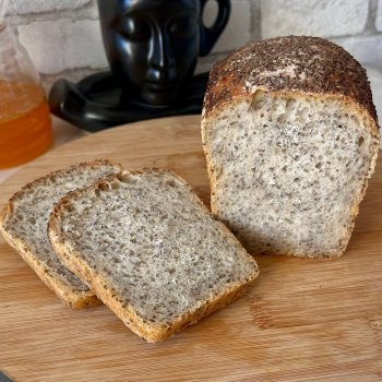 Хлеб «Пшеничный с чиа»